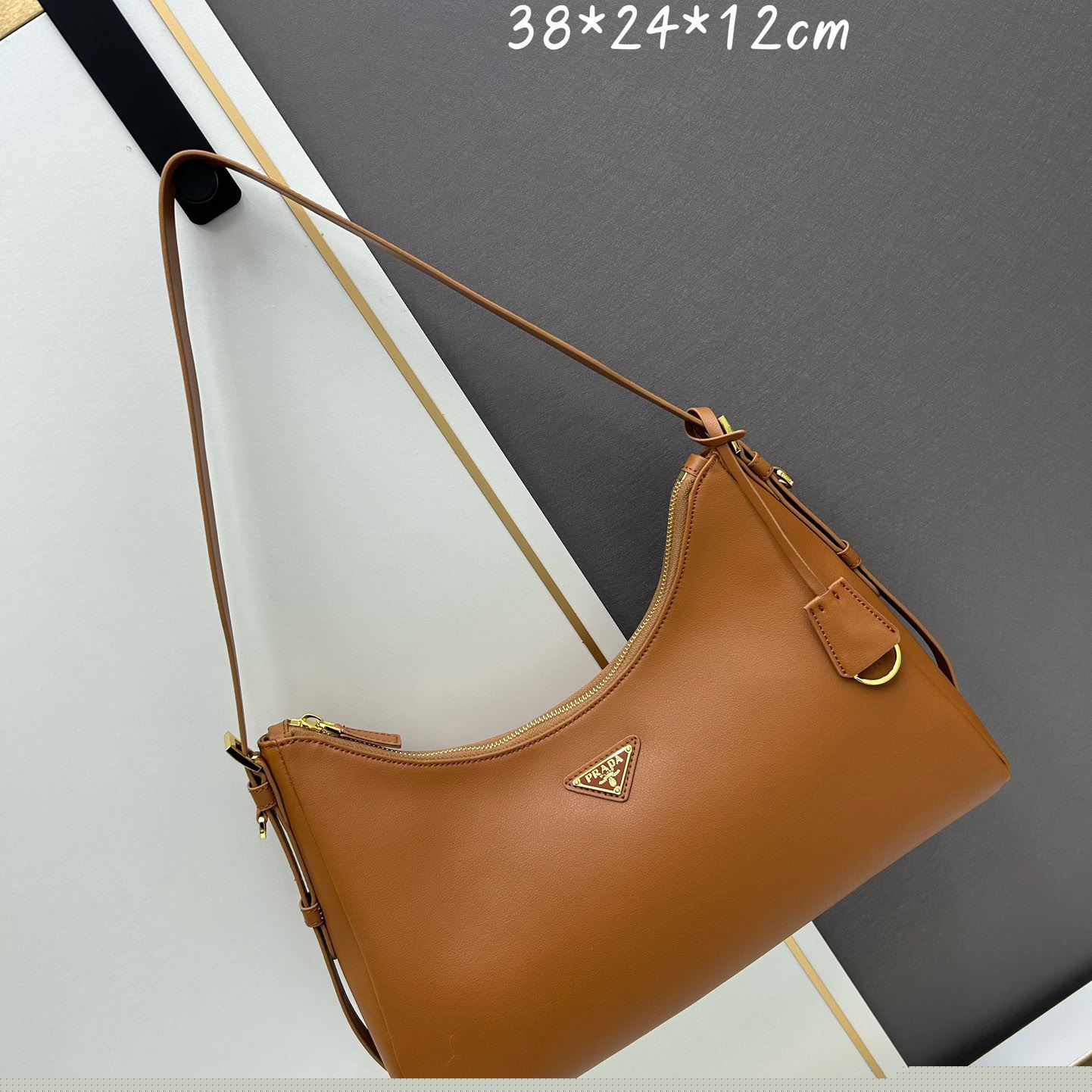 Pra*a top handle bags
